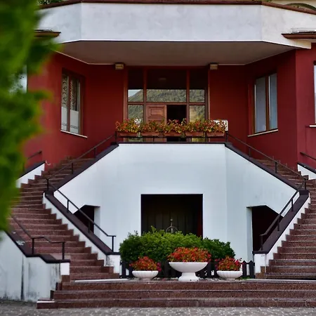 Easy Welcome Kosmopolitan 公寓 瓦尔博若纳